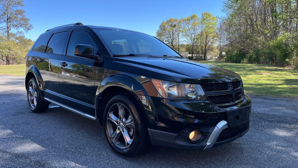 2016 Dodge Journey - $5,799