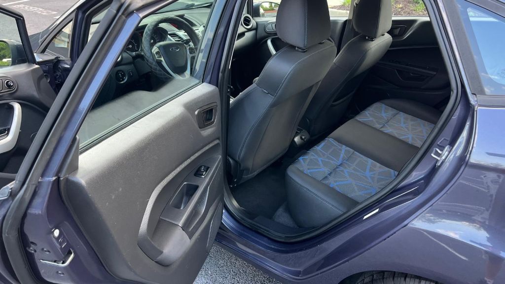 2013 Ford Fiesta - $4,899