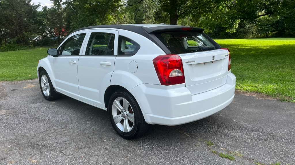 2011 Dodge Caliber - $5,499