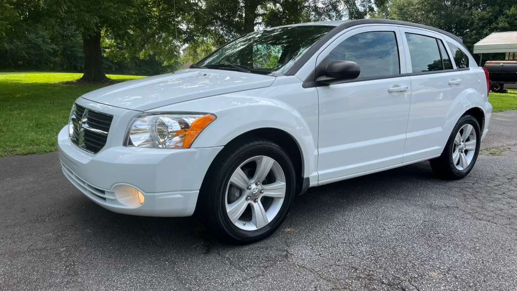 2011 Dodge Caliber - $5,499