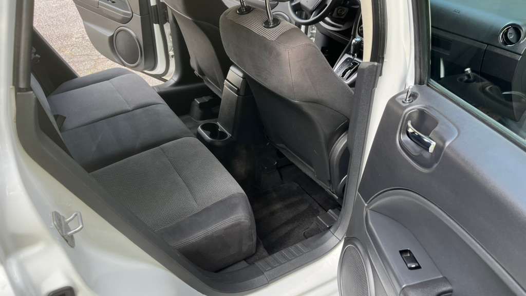 2011 Dodge Caliber - $5,499