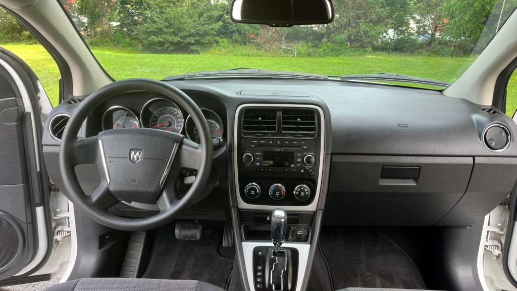 2011 Dodge Caliber - $5,499