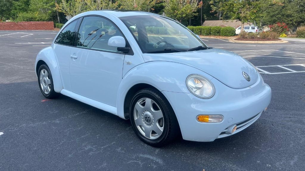 2000 Volkswagen Beetle - $4,799
