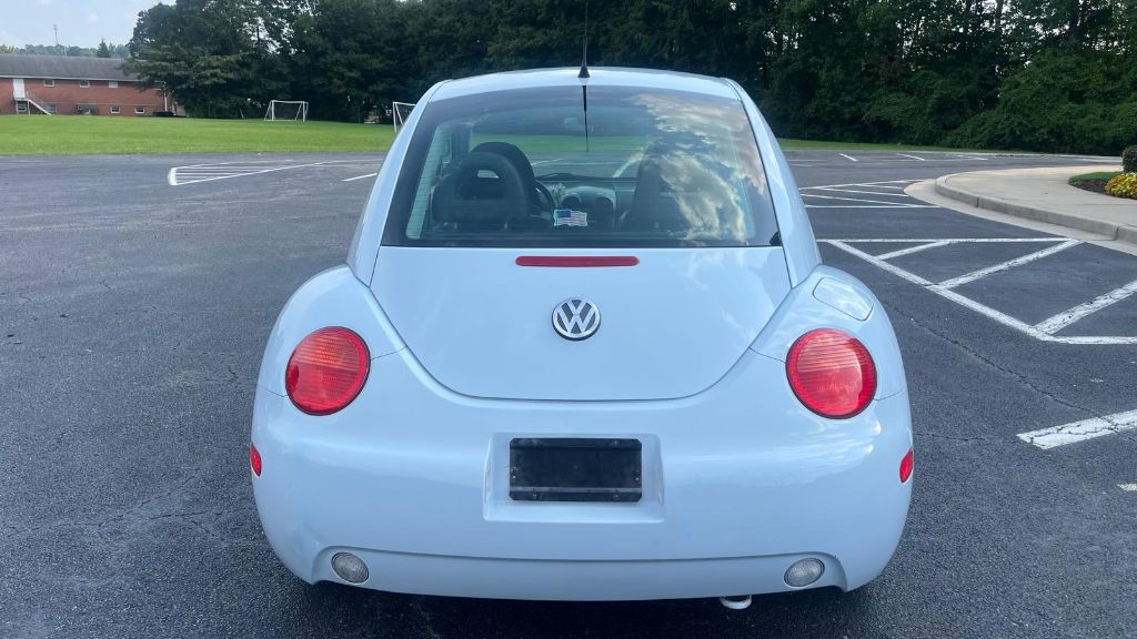 2000 Volkswagen Beetle - $4,799