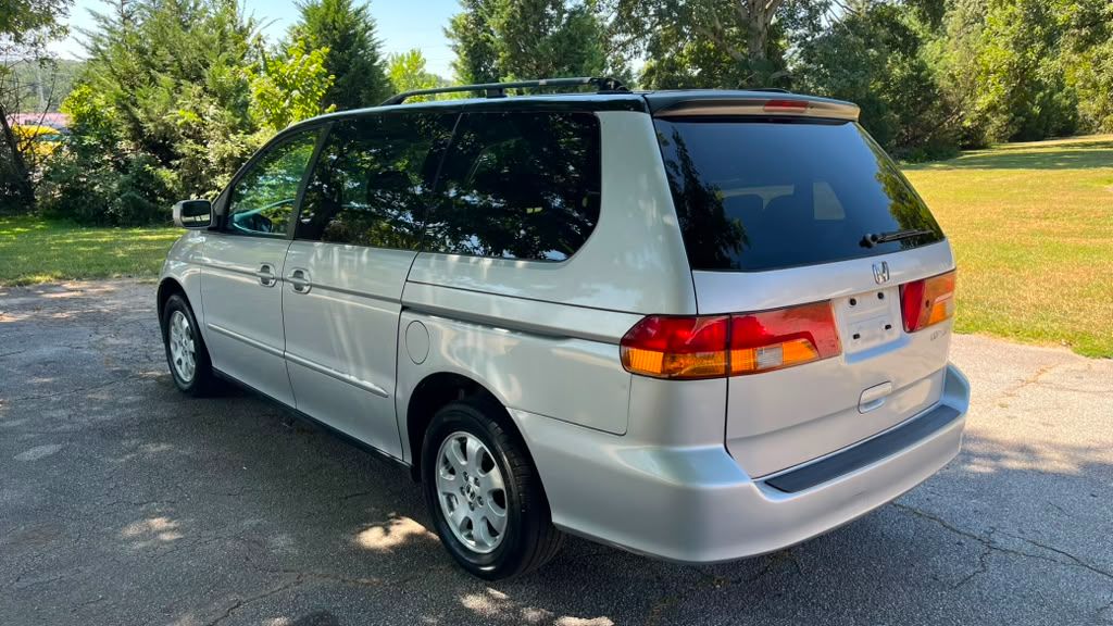 2002 Honda Odyssey - $6,899