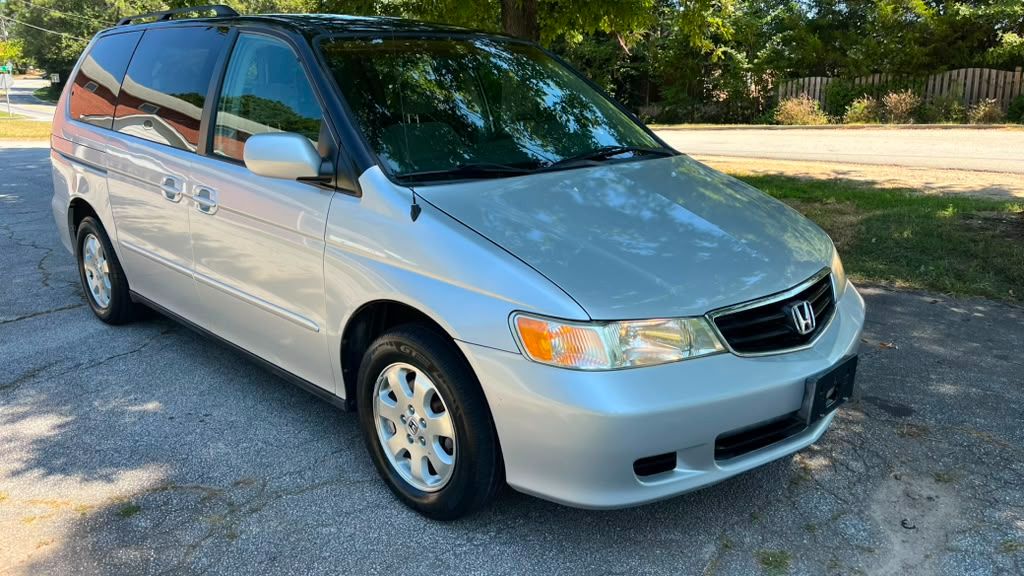 2002 Honda Odyssey - $6,899