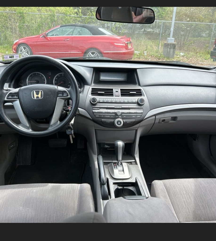 2011 Honda Accord LX photo