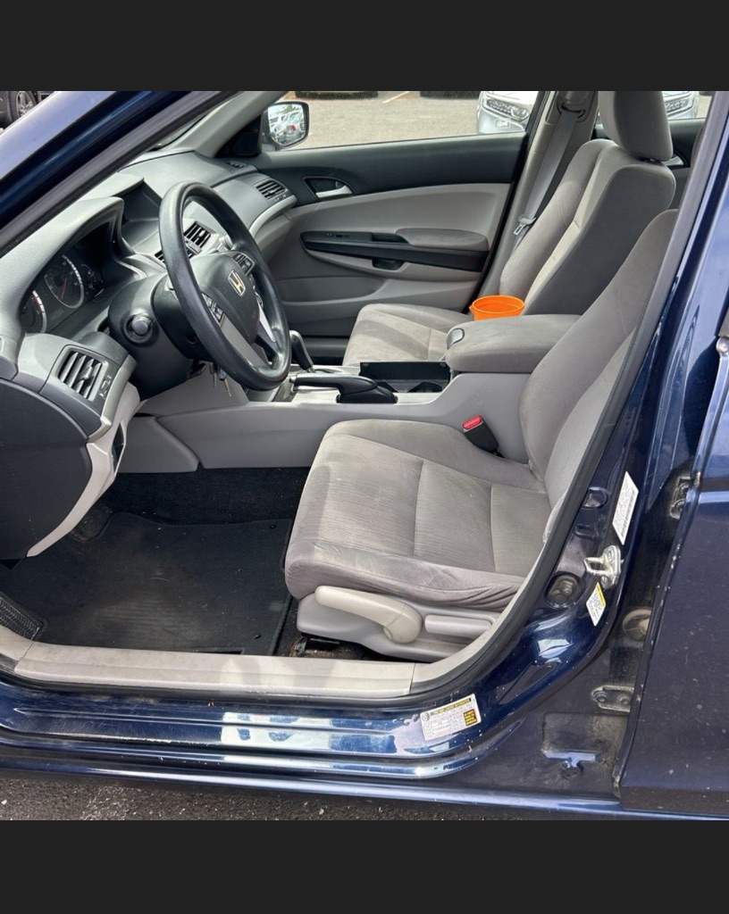 2011 Honda Accord LX photo