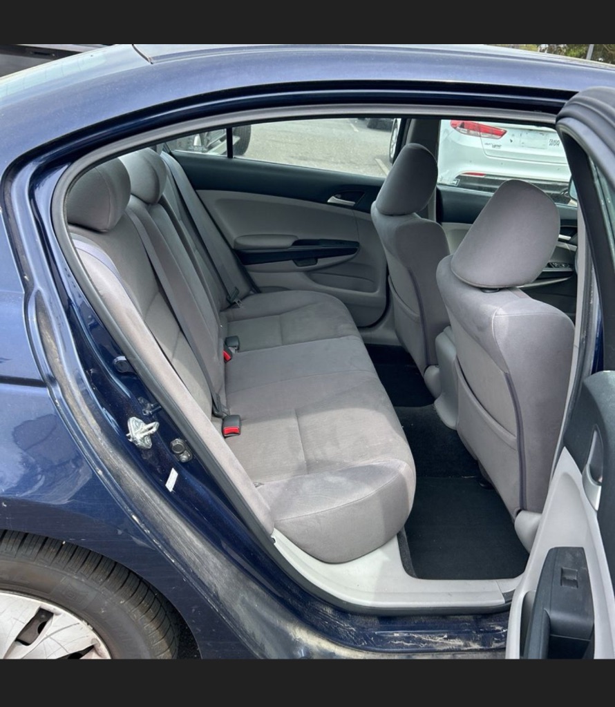 2011 Honda Accord LX photo