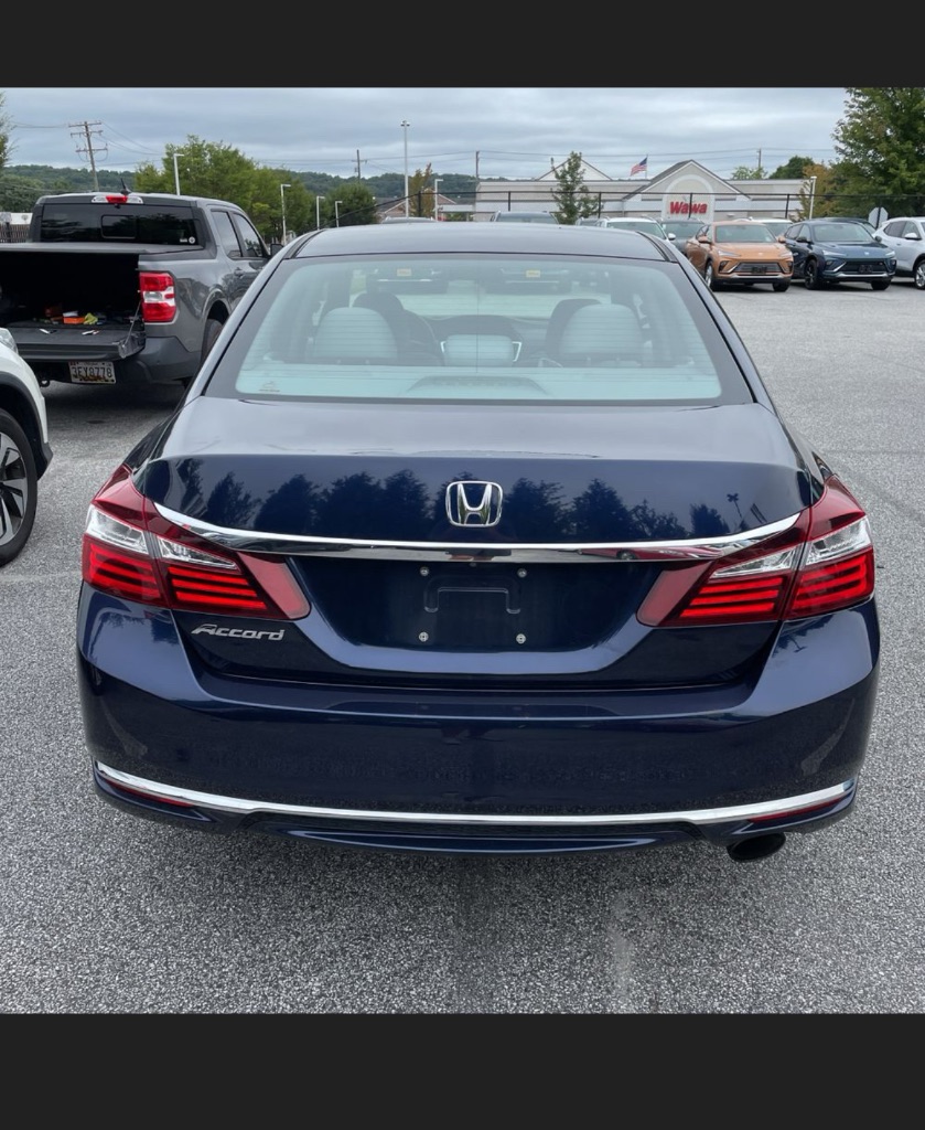 2017 Honda Accord - $17,300