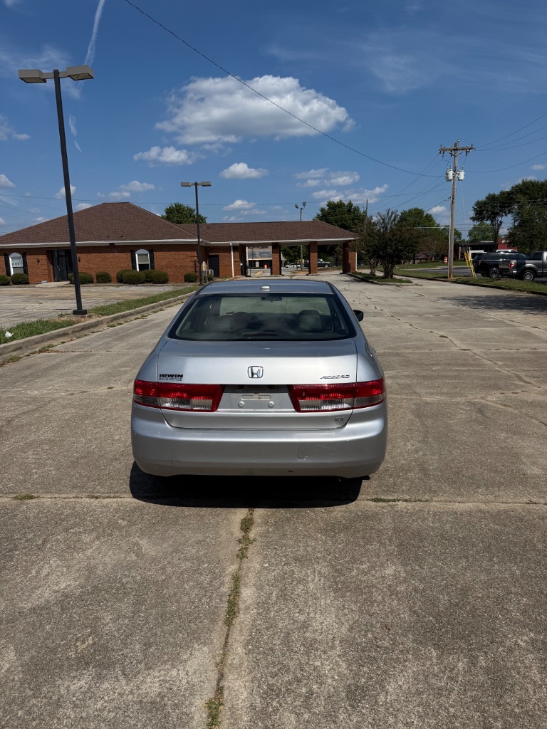 2004 Honda Accord - $3,500