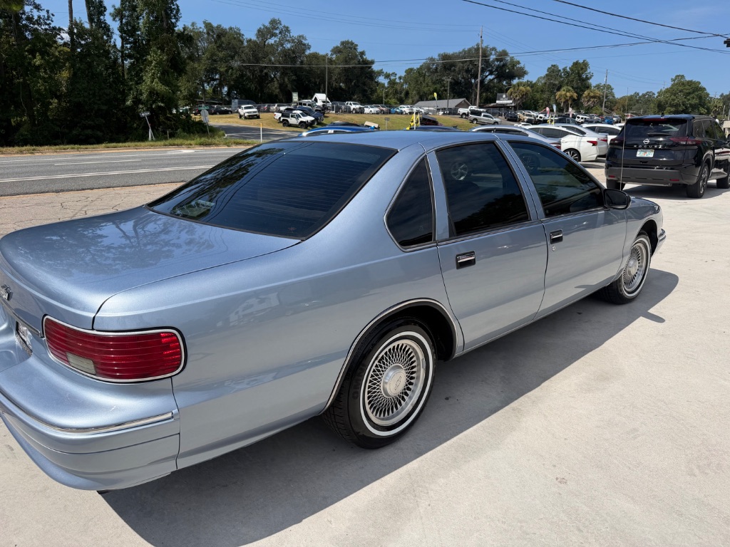 1995 Chevrolet Caprice - $10,990
