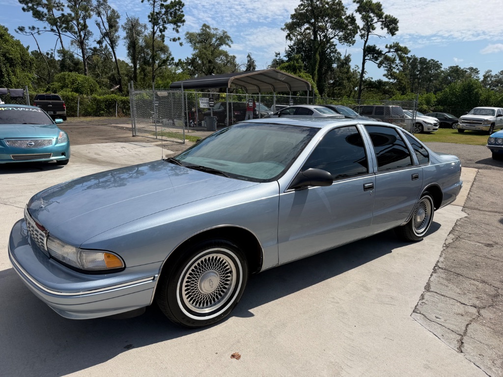 1995 Chevrolet Caprice - $10,990