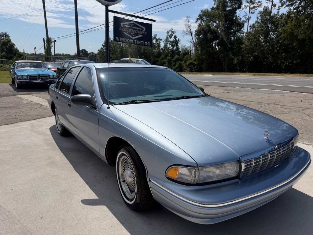 1995 Chevrolet Caprice - $10,990