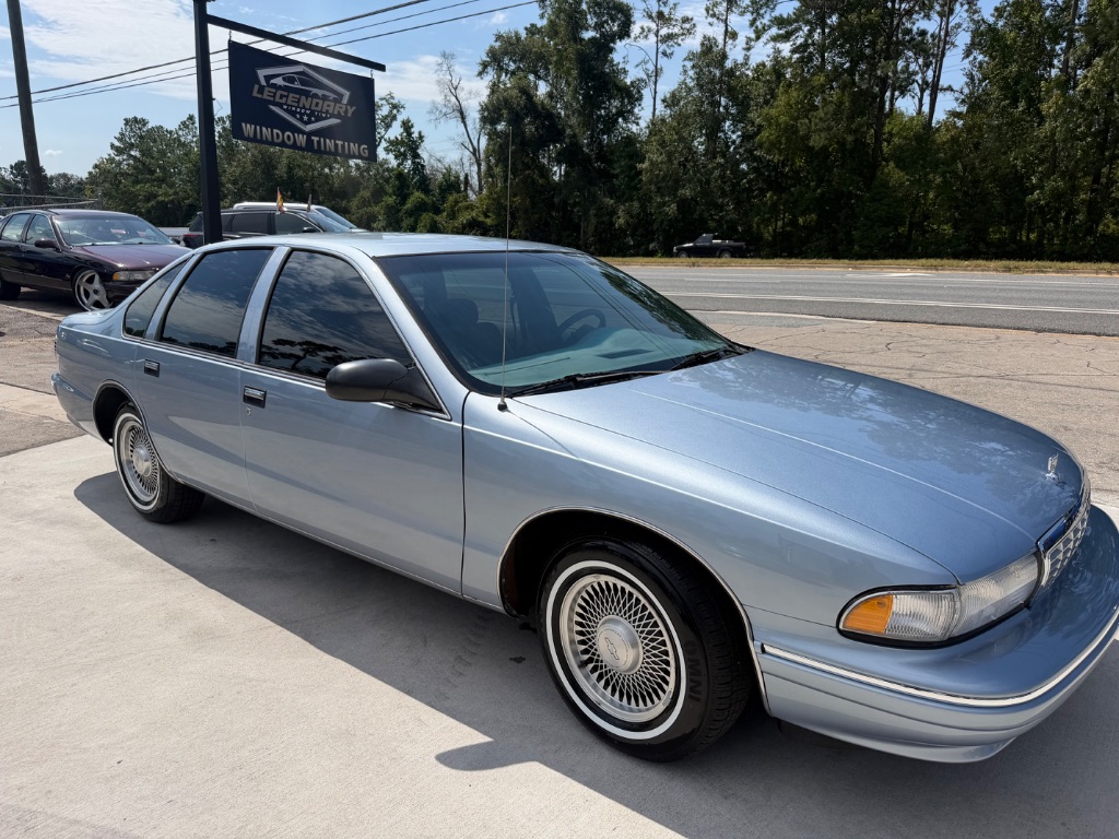 1995 Chevrolet Caprice - $10,990