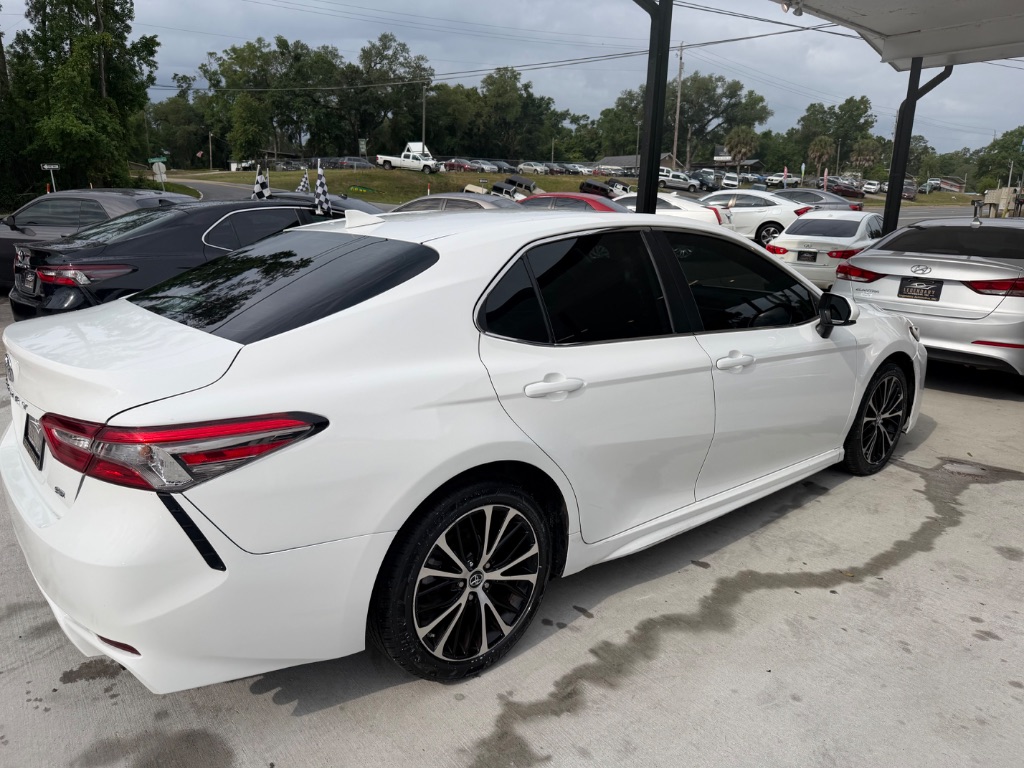 2019 Toyota Camry - $15,990
