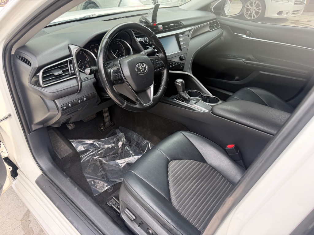 2019 Toyota Camry - $15,990