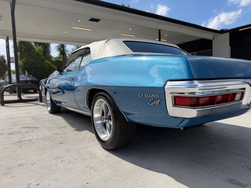 1971 Pontiac Le Mans - $29,990