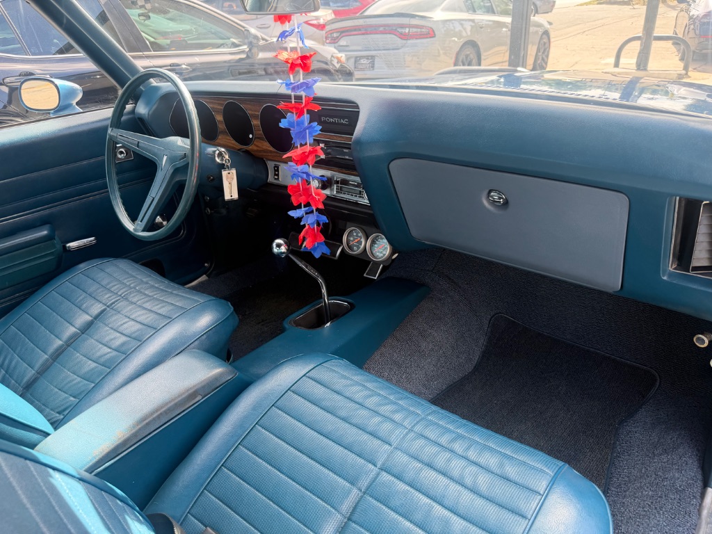1971 Pontiac Le Mans - $29,990
