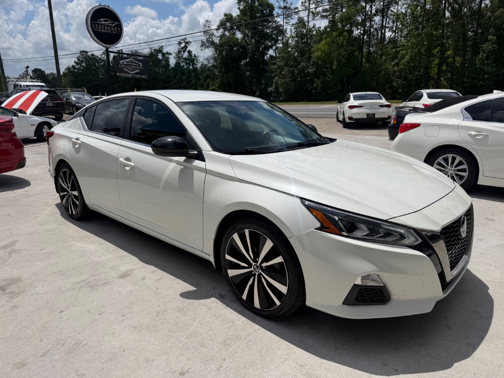 2021 Nissan Altima - $18,990