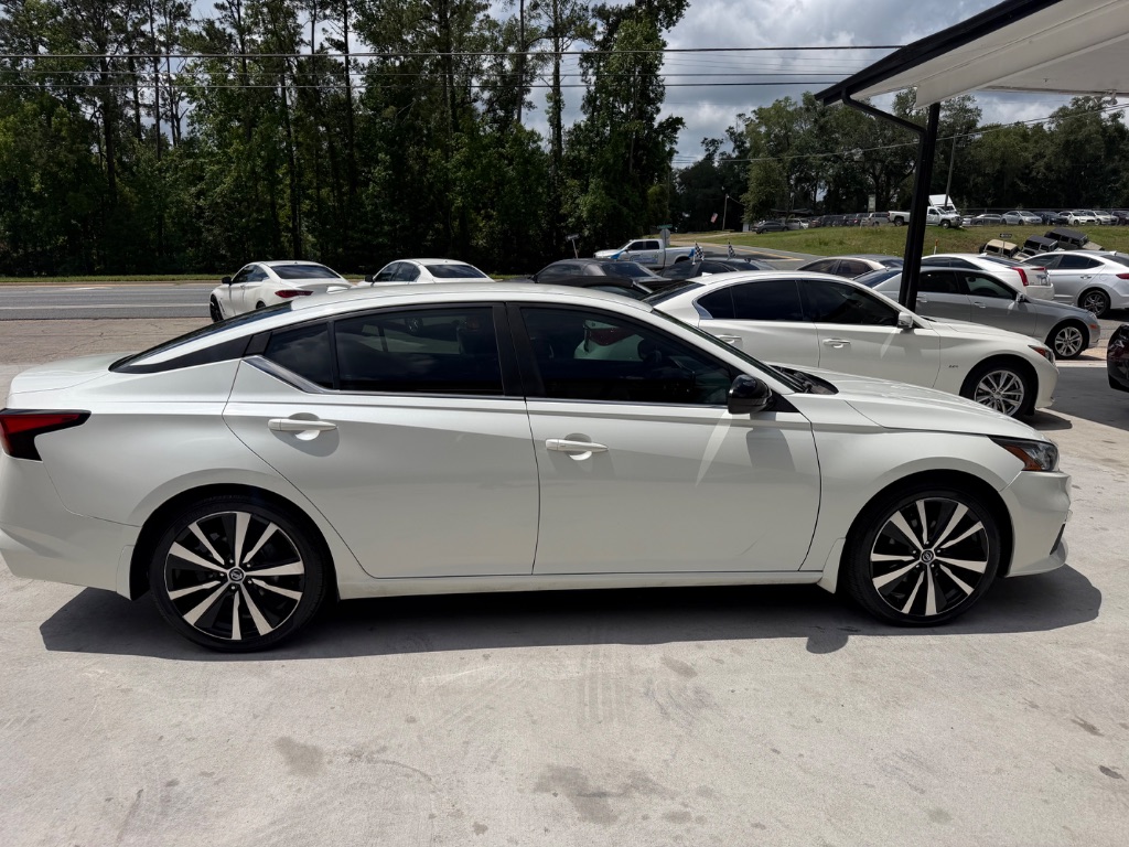 2021 Nissan Altima - $18,990