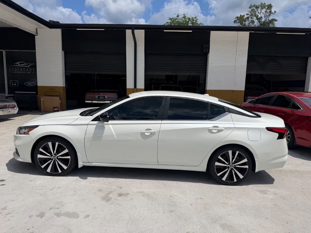 2021 Nissan Altima - $18,990