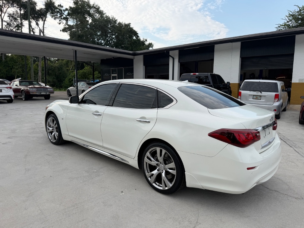 2018 INFINITI Q70 - $17,990