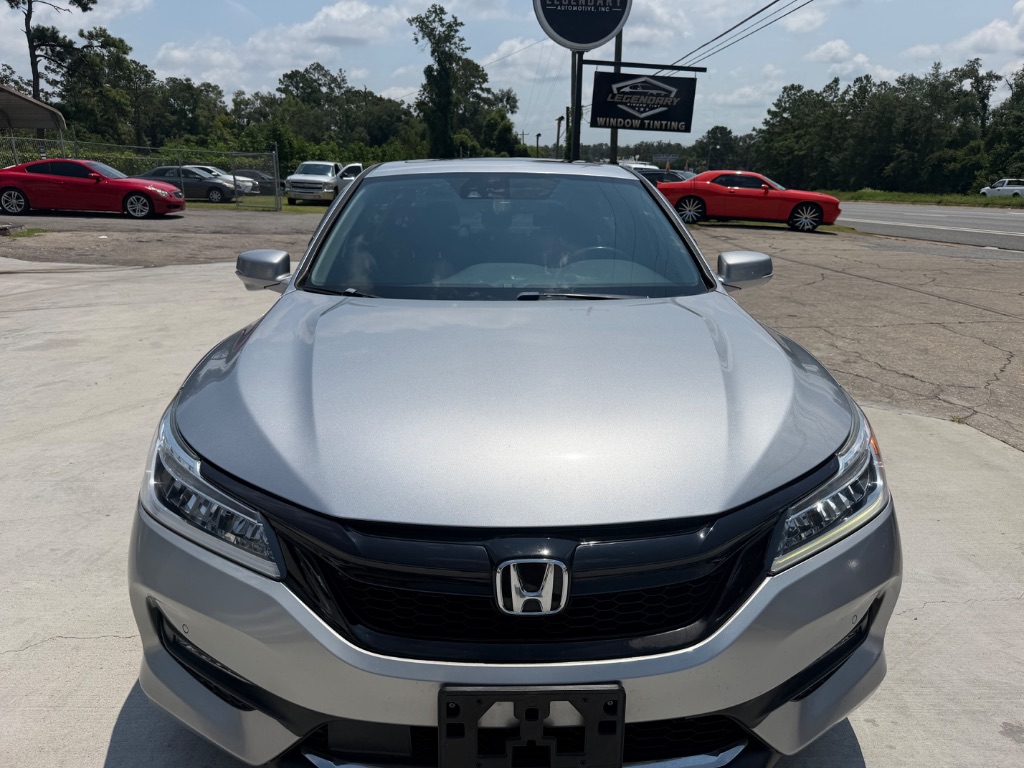2016 Honda Accord - $15,990