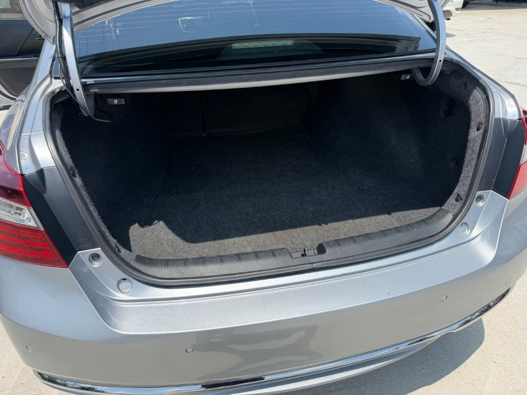 2016 Honda Accord - $15,990