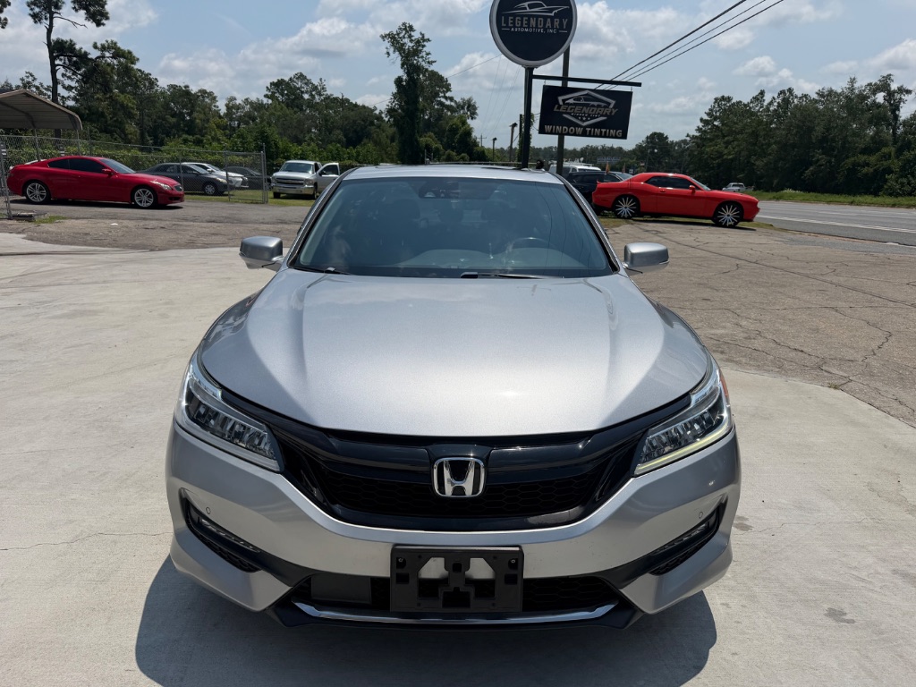2016 Honda Accord - $15,990