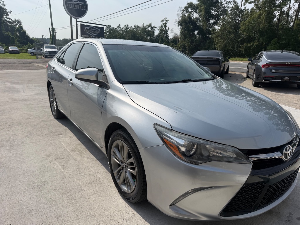 2017 Toyota Camry - $15,990