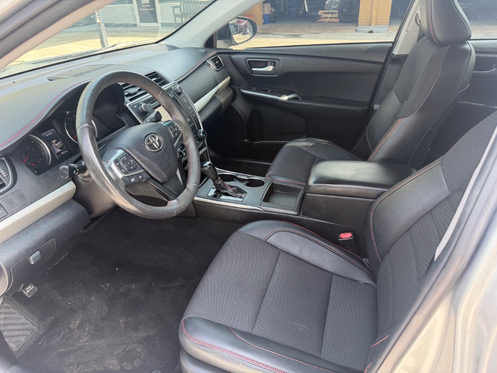 2017 Toyota Camry - $15,990