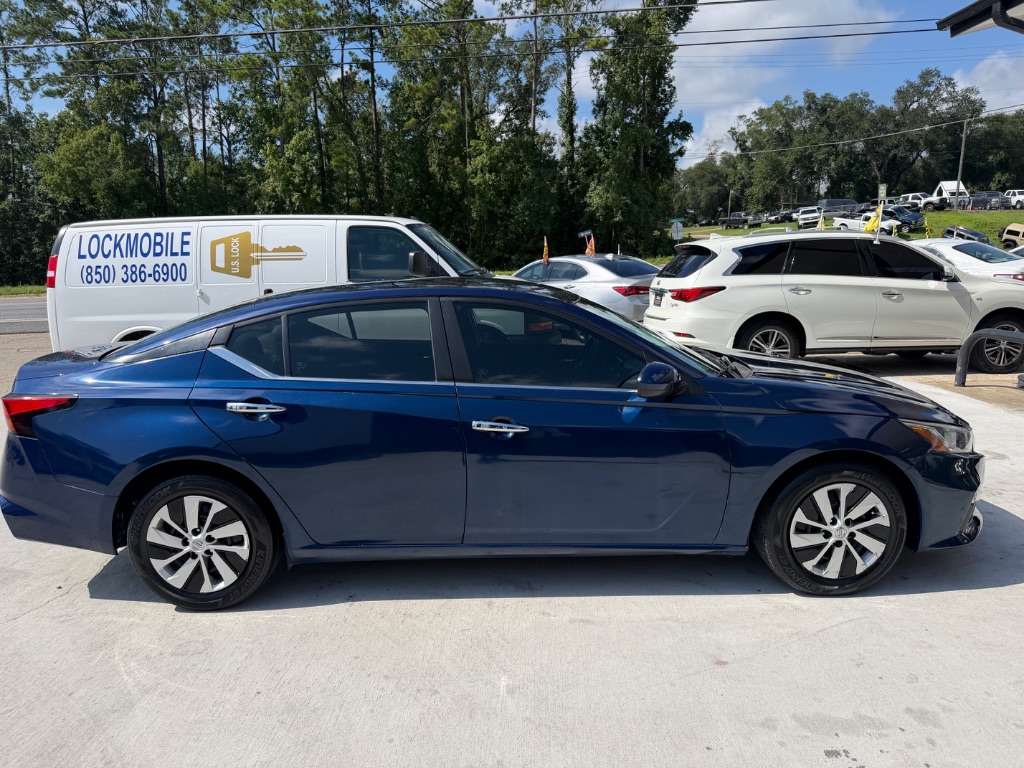 2021 Nissan Altima - $16,990