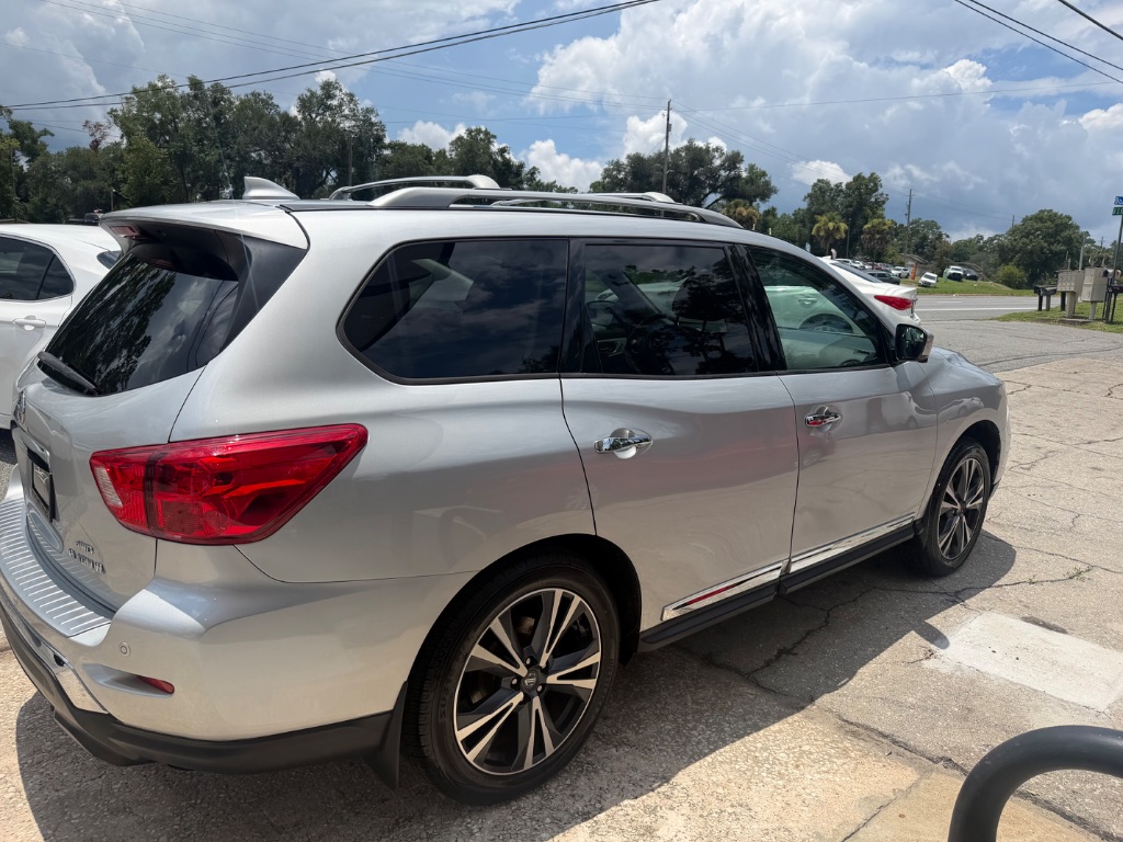 2020 Nissan Pathfinder - $11,990