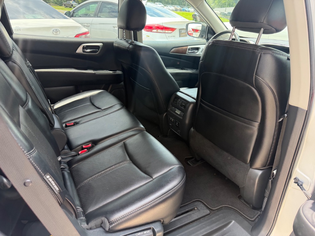 2020 Nissan Pathfinder - $11,990