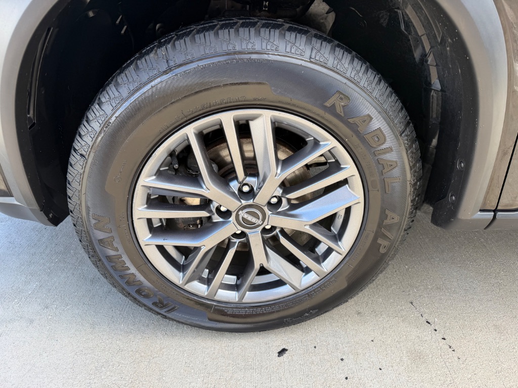 2023 Nissan Rogue - $19,990