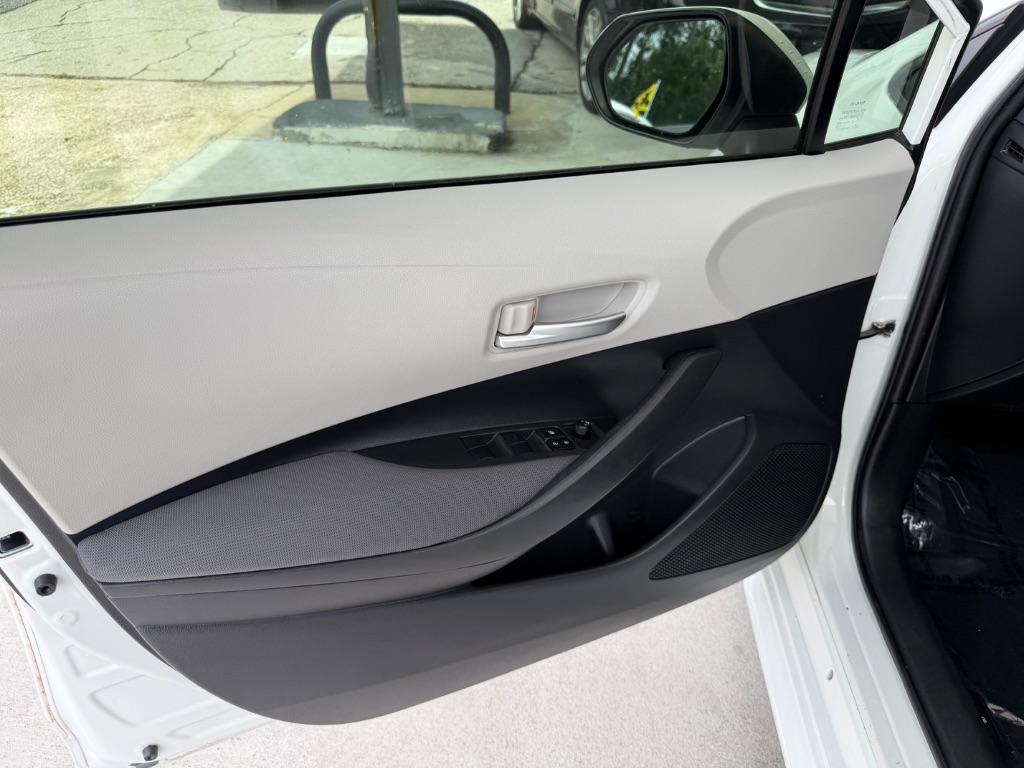 2020 Toyota Corolla - $15,990