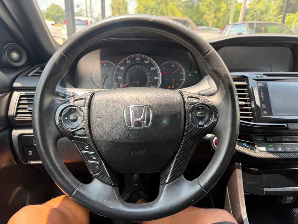 2016 Honda Accord - $13,990