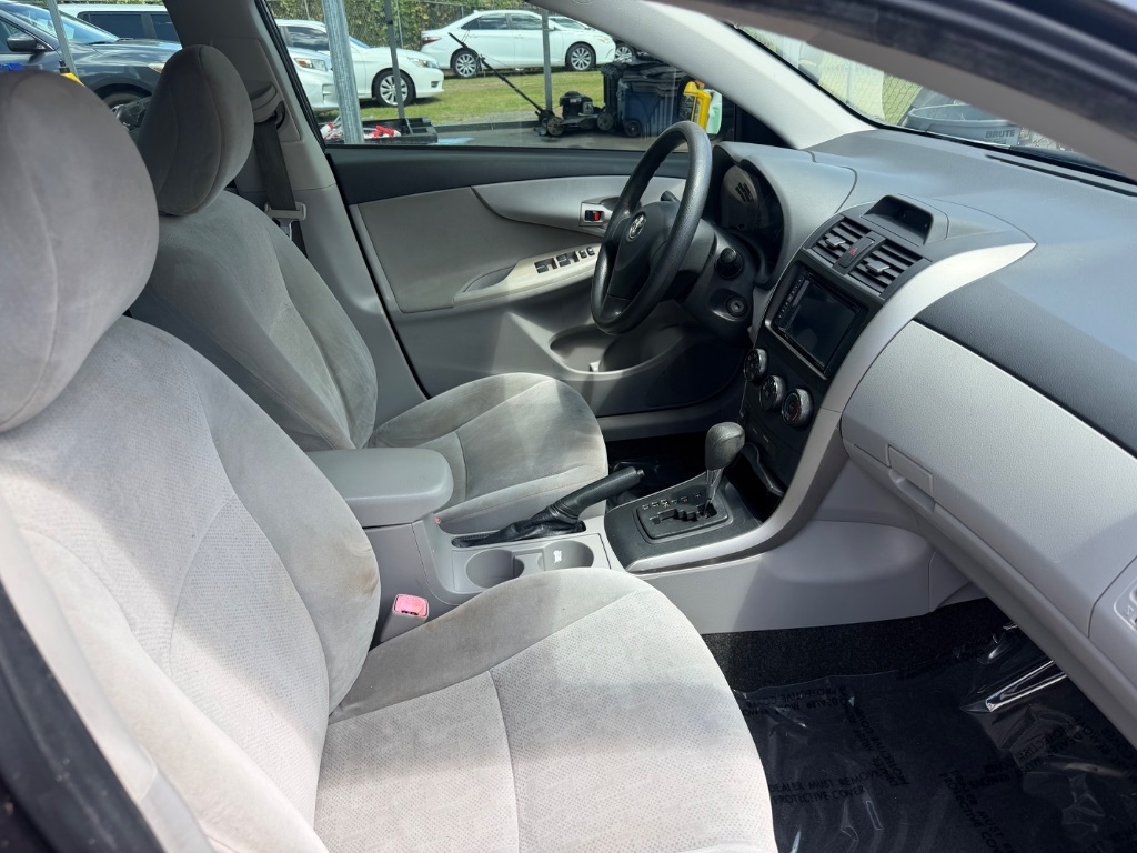 2013 Toyota Corolla - $6,990