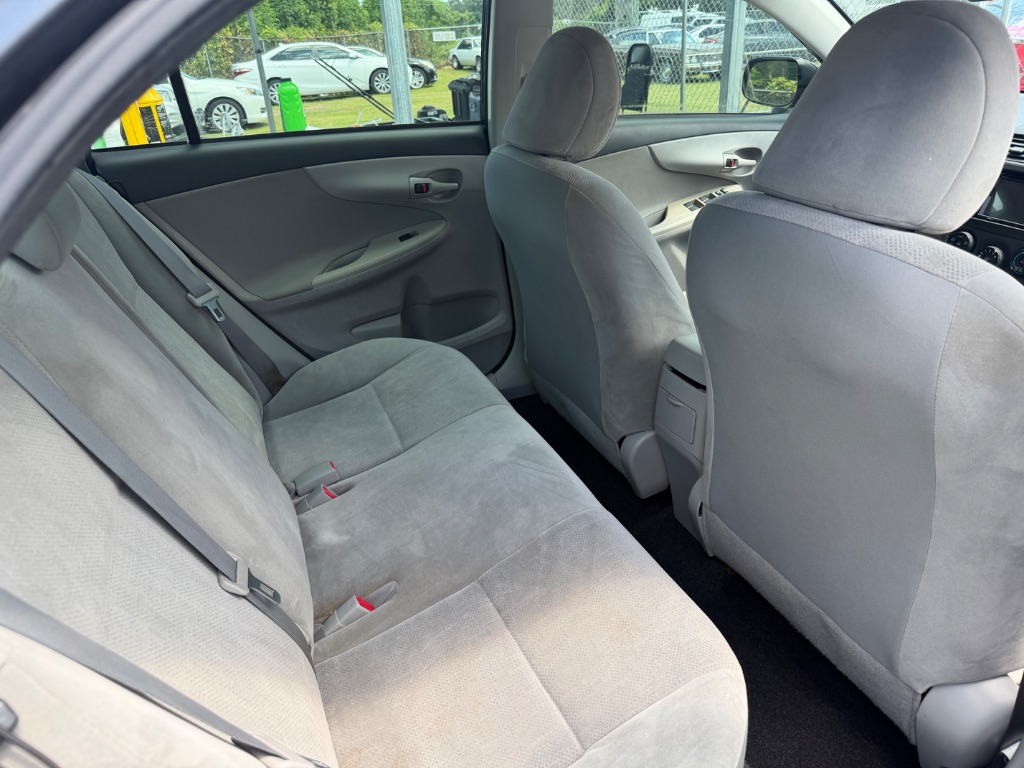 2013 Toyota Corolla - $6,990