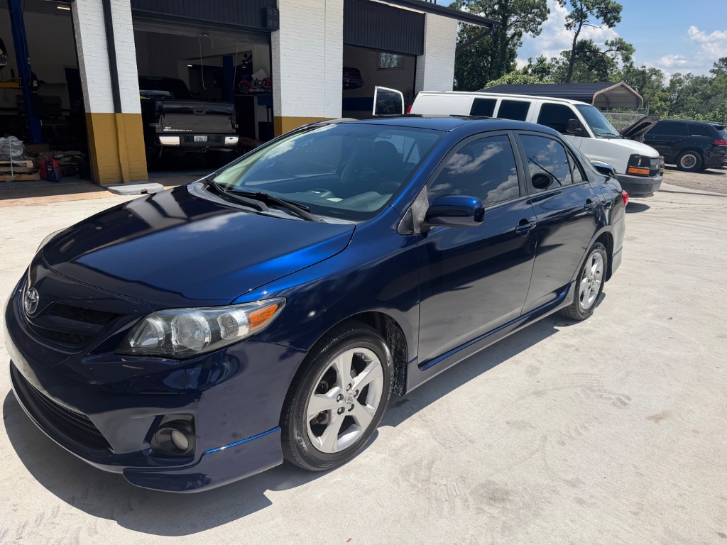 2013 Toyota Corolla - $7,990
