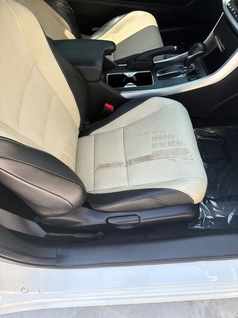 2014 Honda Accord - $13,990