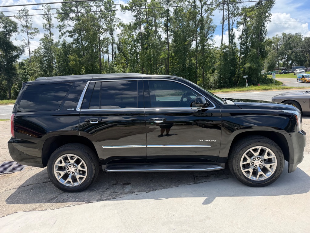 2017 GMC Yukon - $19,990