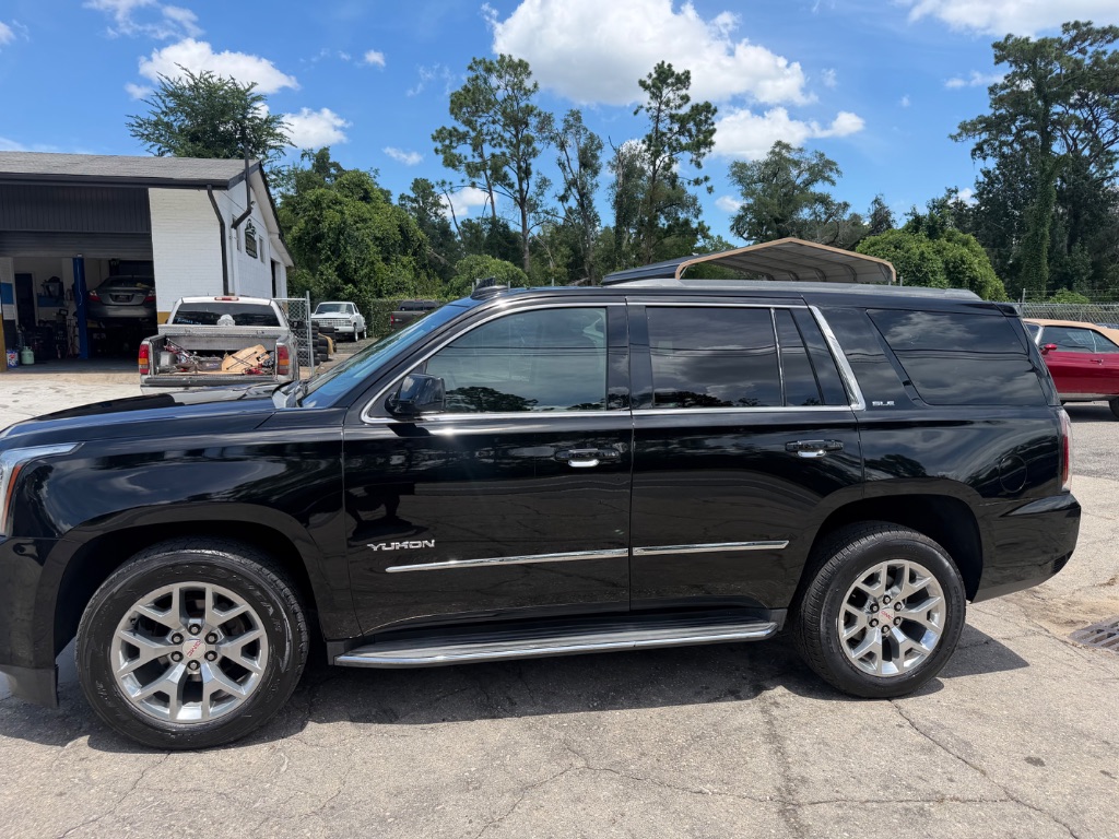 2017 GMC Yukon - $19,990