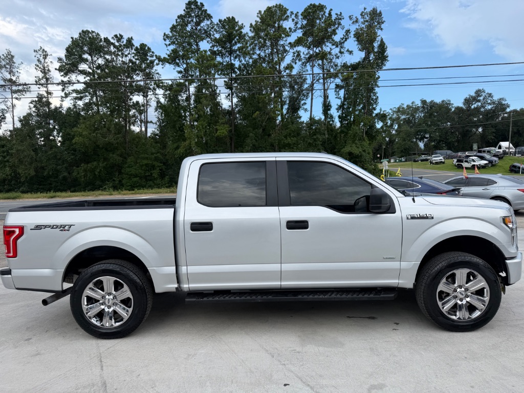 2016 Ford F-150 - $15,990