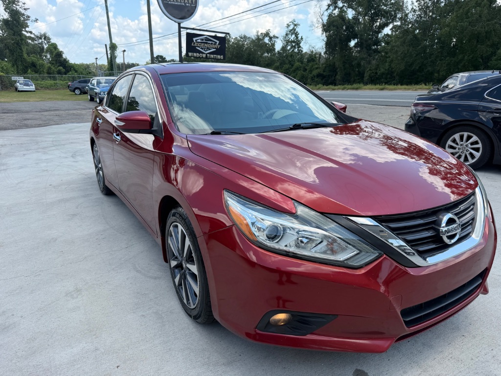 2016 Nissan Altima - $12,990