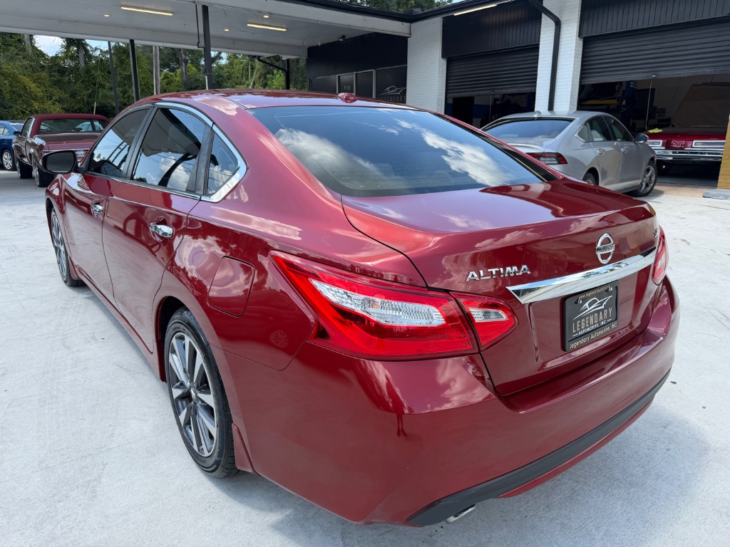 2016 Nissan Altima - $12,990