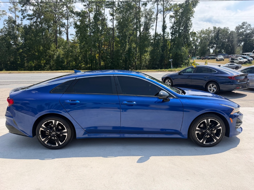 2022 Kia K5 - $19,990