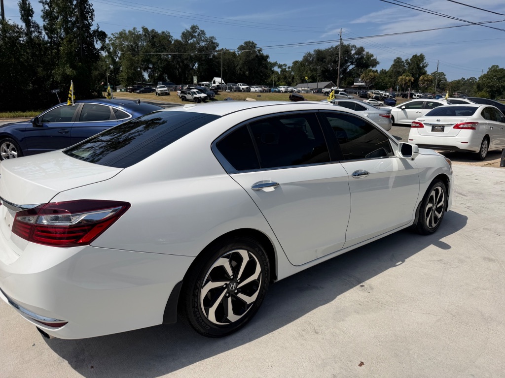 2016 Honda Accord - $18,990