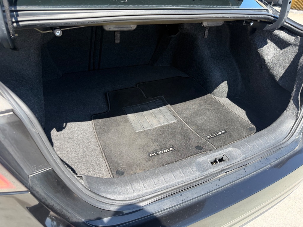 2019 Nissan Altima - $12,990